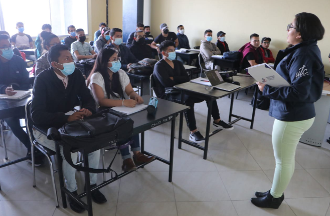 Discusi&oacute;n en clase sobre la aplicaci&oacute;n del
instrumento cuantitativo