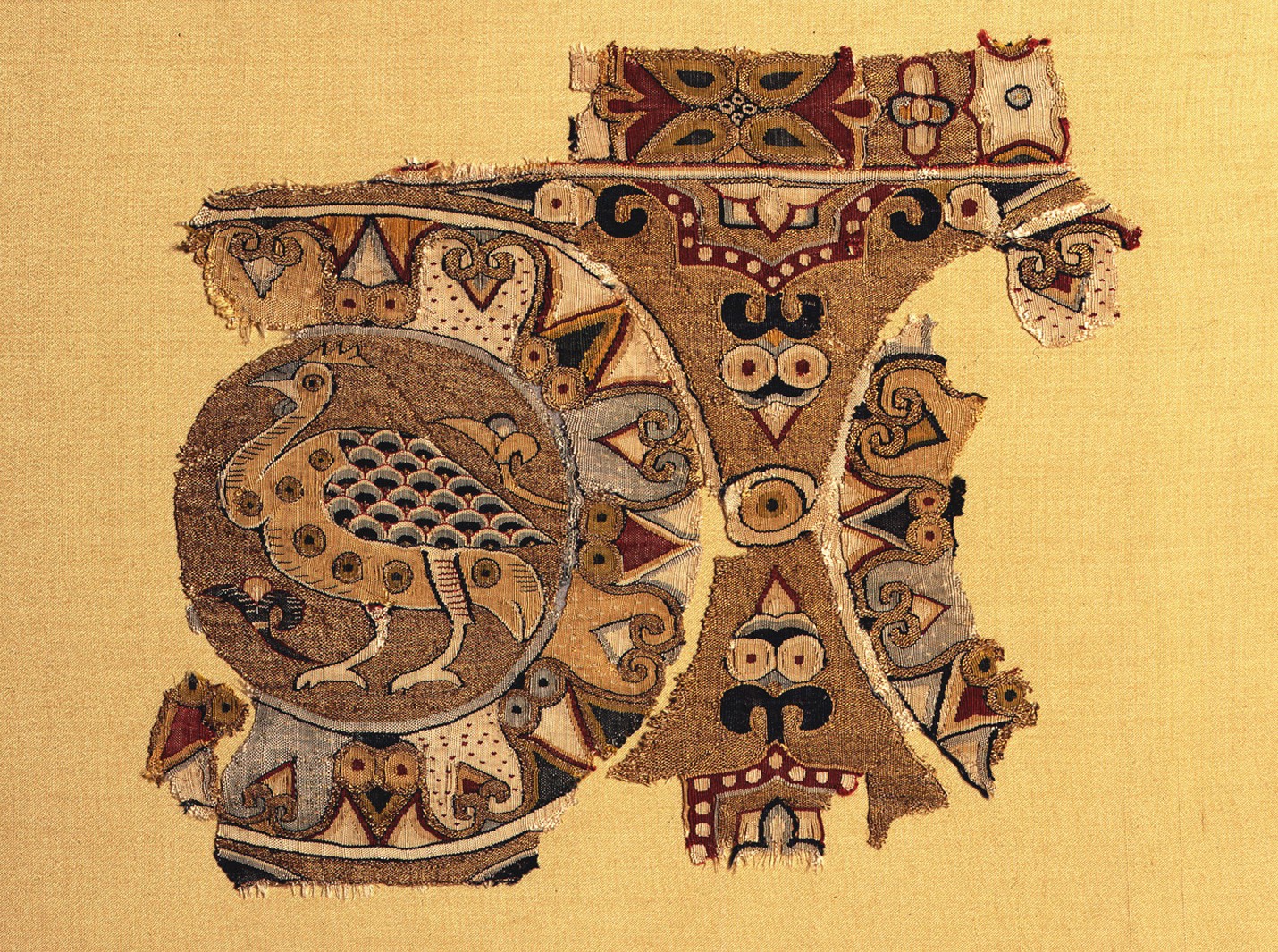 Franja del Pirineo del Califato de Córdoba, siglo X. Instituto de Valencia de Don Juan, Madrid.