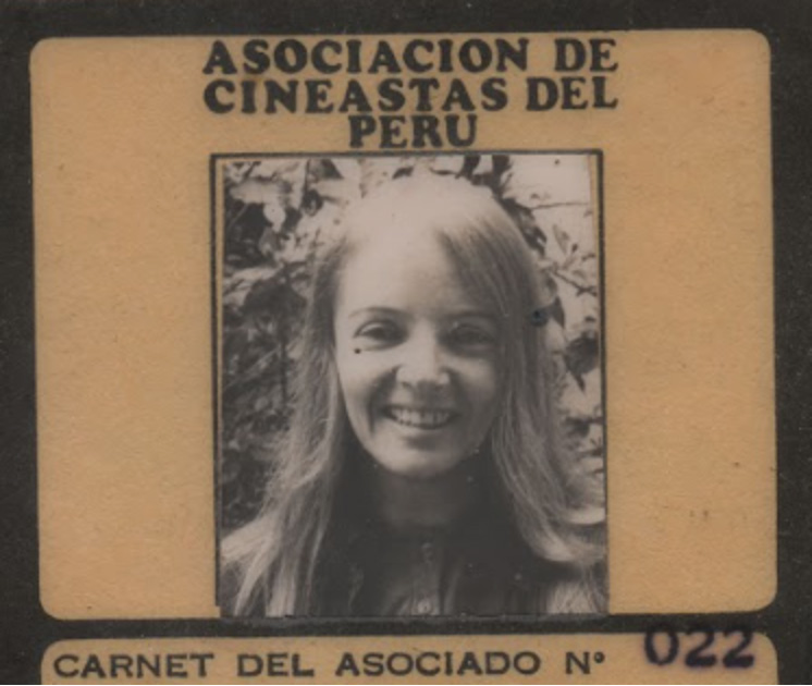 Carnet de la Asociaci&oacute;n de Cineastas del Per&uacute;. Archivo de Nora de Izcue.
