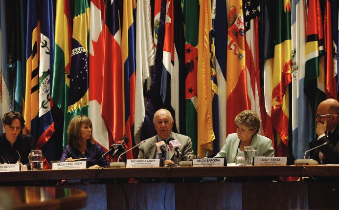 Image of an event with representatives providing discourses