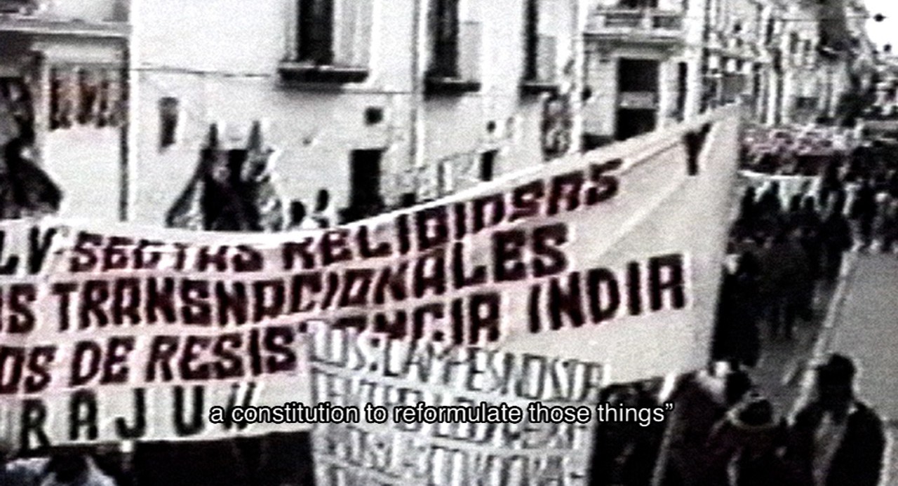 Fotograma de «Chapter One: Emancipation» de Derechos no humanos de Paulo Tavares.